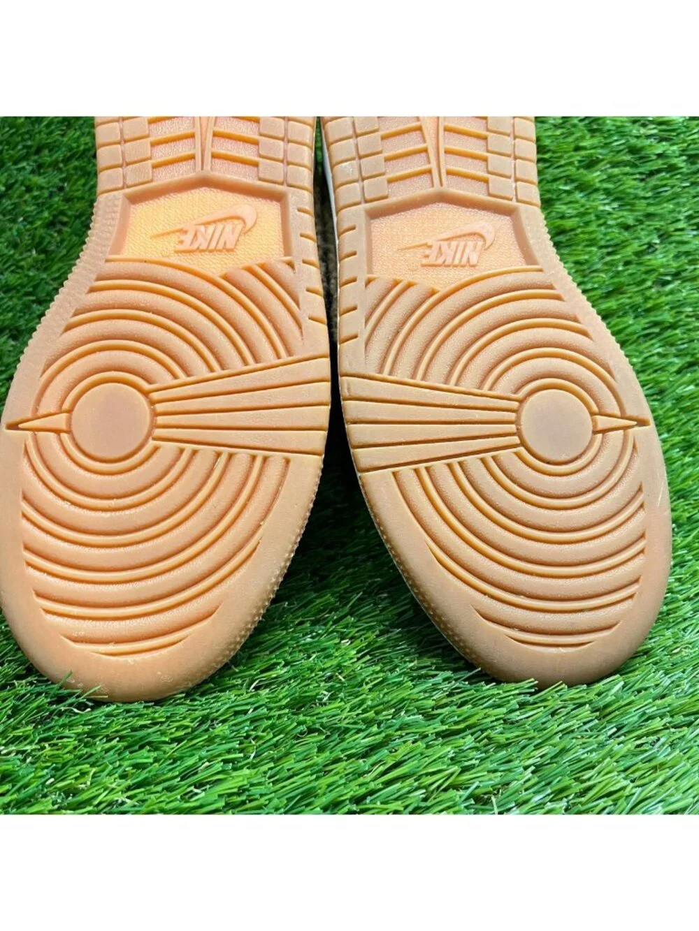Nike Air Jordan 1 Low Utility Girls Size 4Y Brown Pink Athletic Shoes Sneakers